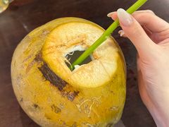 -Cuc Gach Quan Restaurant