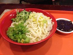 炸酱面-天兴居(鲜鱼口街店)