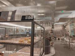 面包甜点陈列柜-奈雪的茶(市百一店)