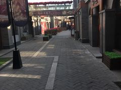 -龙湖星悦荟(颐和店)