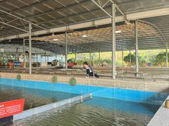 -粮心小农·大头虾亲子生态园(长发店)