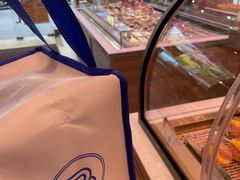 -巴黎贝甜(大宁国际商业广场店)