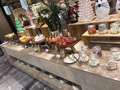 零售区-航空港万怡酒店·万荟轩餐厅(航空港区远航路店)