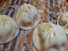蟹粉小笼-光明邨大酒家(淮海路店)