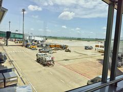 -胡志明新山一国际机场