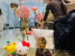 -VENCHI 闻绮(北京国贸商城店)