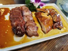 烧腊拼盘-双塔老饭店