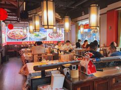-川流不息·地道川菜·小龙虾(新松江路店)