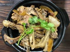 -亚忠小吃店(曾厝垵店)