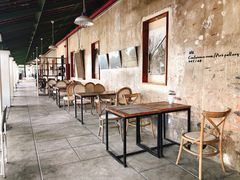 -喜洲吧·江畔老船厂·庭院餐厅(喜临院店)