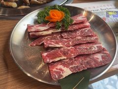 -香猪坊韩国烤肉专属门店(魏公村店)