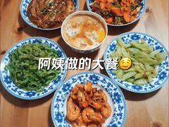 -红蕾家政·保姆·育儿嫂·钟点工