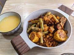 -内蒙焖面大盆骨餐馆(山大路店)