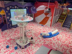 -LuckyStar幸运星家庭娱乐中心(东莞国贸店)