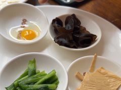 -桥香园过桥米线(国贸店)