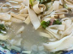 -西工饭庄快餐厅(西工小街店)