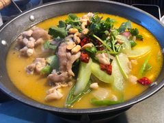 麻得跳牛蛙-手抄板凳江南菜(湖滨商业街店)