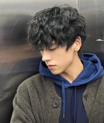 -川和潮人