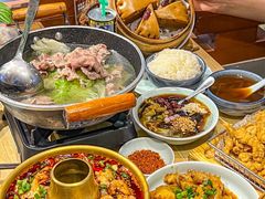 -全牛匠·乐山跷脚牛肉(新中关店)