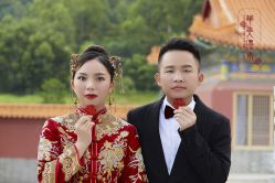 点击看大图 -经典婚纱摄影美学馆·私人定制