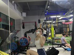 -AK健身普拉提拉伸私教馆(中八店)