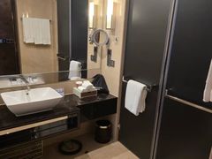 -广州天河希尔顿酒店