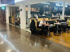 -蒙特利尔皮埃尔·埃利奥特·特鲁多国际机场