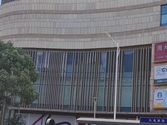 -圆融星座购物中心