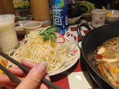 -赵美丽重庆火锅(西安直营总店)