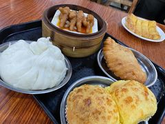 鲜奶菠萝包-恒兴发茶店(水巷口店)