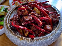-隔壁老王·家常云南菜(花巷店)
