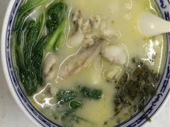 -明呈黄鱼面馆(斜土路店)