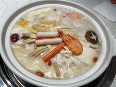 -三人行骨头王火锅(长寿店)