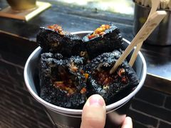 -黑色经典臭豆腐·湖南特产(坡子街特产局店)