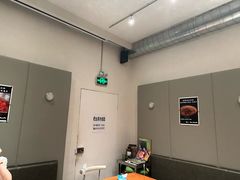-粉八·云南米线·建水烧烤(常熟路店)
