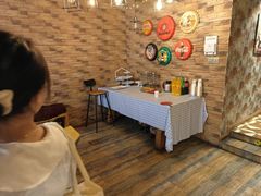 -玩坞轰趴馆·户外团建聚会主题生日派对馆(世豪广场店)