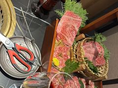 -山川小町·极番烧肉(新地假日广场店)