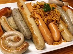 香肠拼盘-皇冠自酿啤酒坊(中国红街5号楼店)
