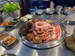 -哈哈碳都·牛肋条无限自助烤肉(台江万达店)