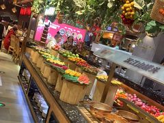 自助取餐区-汉江山料理级自助烤肉黑金冠(周口好吃城店)