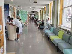 -大连何氏眼科医院