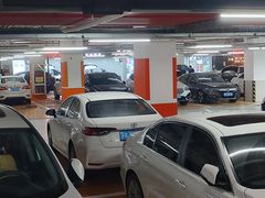 -百联中环购物广场-停车场