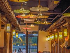 -聚汇三少·龙虾·中餐厅(莫邪路新天地店)