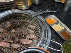 -韩烧牛中牛·甄选黑牛烤肉(黑金店)