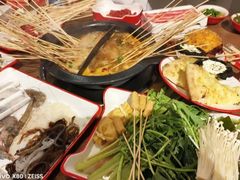 -言玖鲜火锅串串披萨自助(益田假日店)