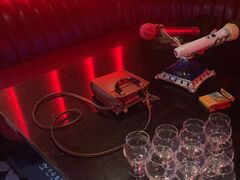 -温莎KTV(珠江路店)