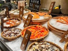 -钱小奴海鲜自助黑金店(杭州滨江龙湖店)