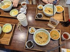 -蟹上黄·蟹黄面·江南糖水(人民广场店)