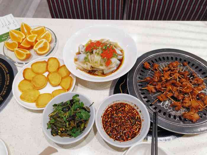 黔蘑菇四季餐厅(鸿通城店)