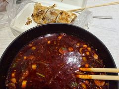 -牵人麻辣粉(粉巷店)